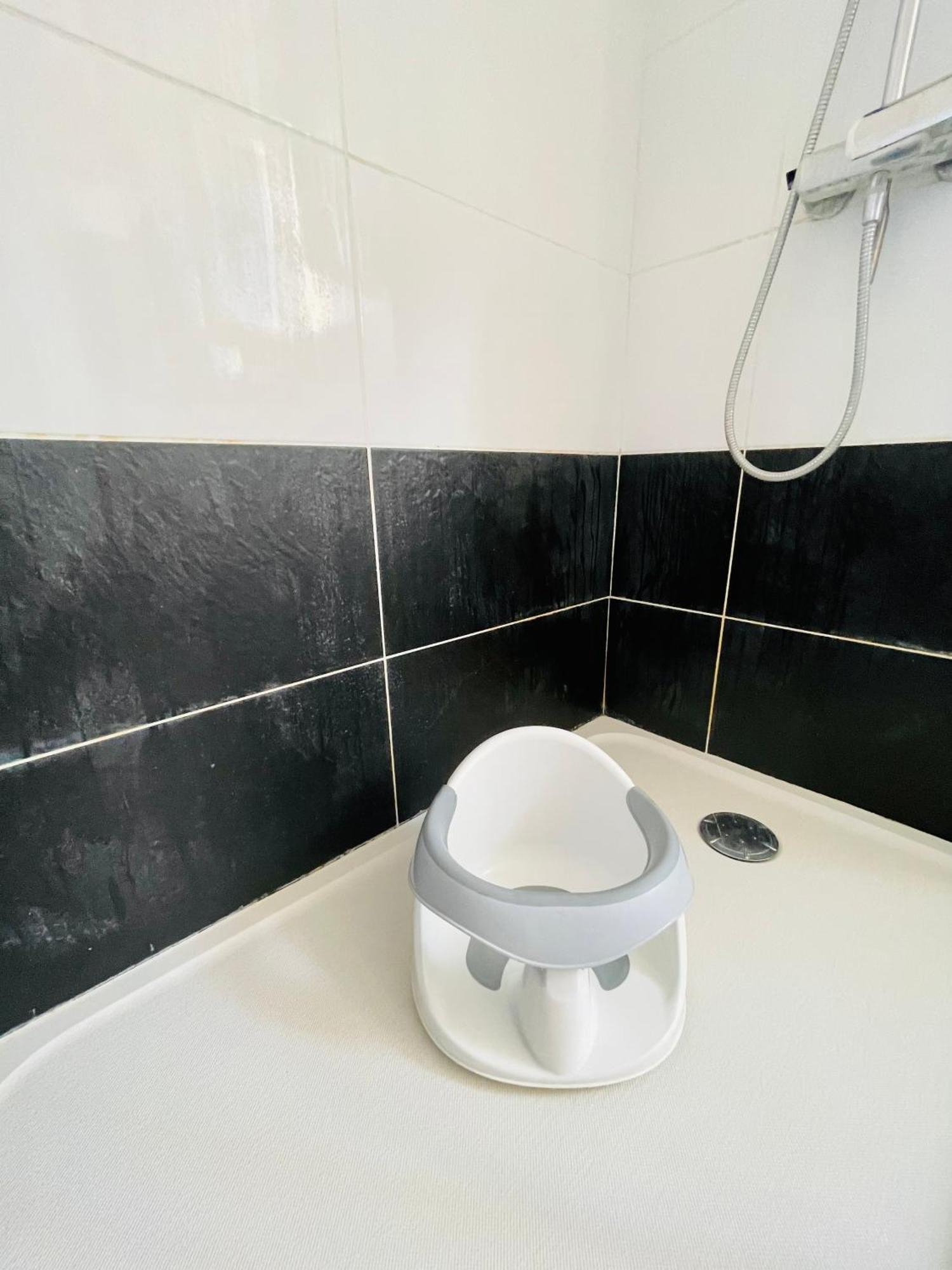 Grand T2 Au Rdc Hyper Centre Navette Et Sauna En Option โบเวส์ ภายนอก รูปภาพ